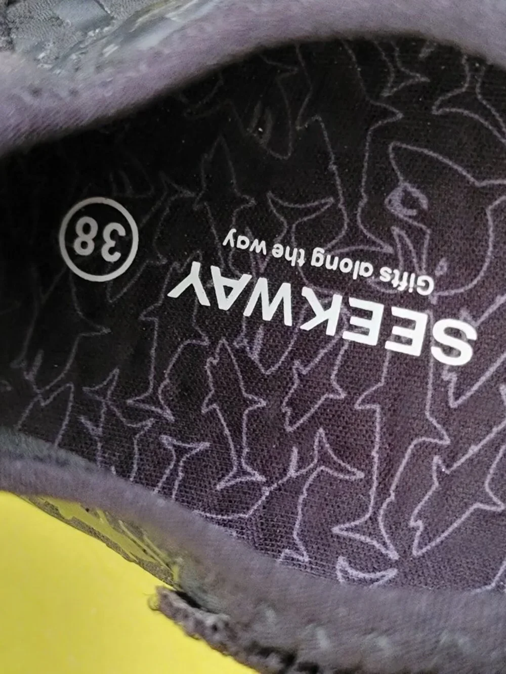 Seekway Barefoot Water Shoes for Kids, size 6